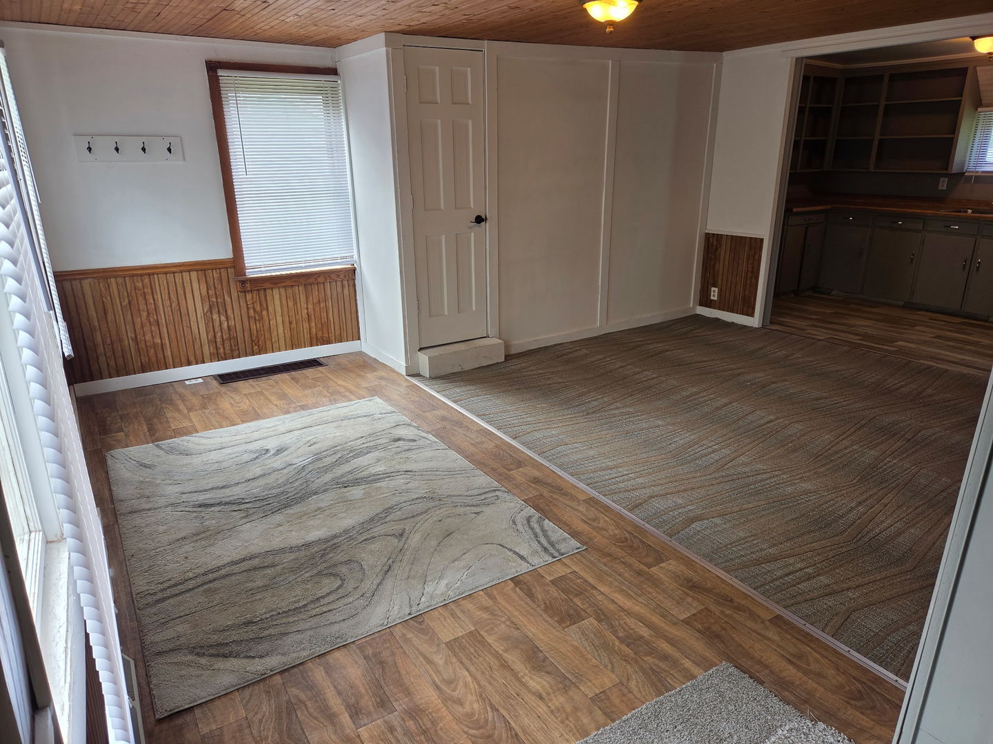 405 North 4th Street Neponset, IL 61345 - Photo 4 of 20 a view of a livingroom with wooden floor