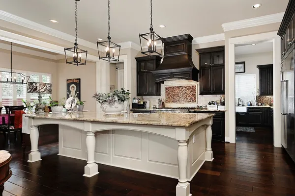 $1,500,000 | 103 Windfair Loop, Montgomery, TX 77316