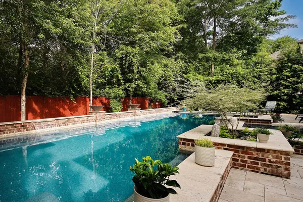 $1,500,000 | 103 Windfair Loop, Montgomery, TX 77316