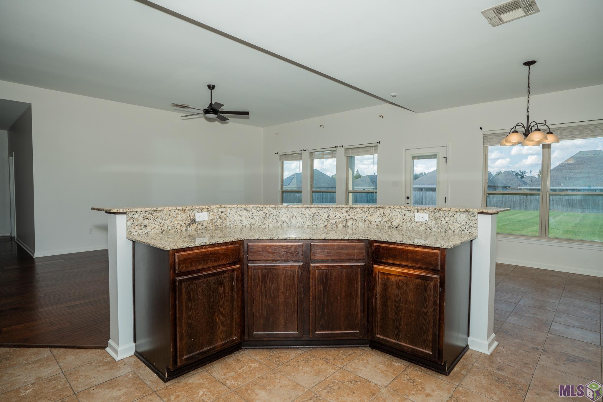 42308 Devall Road Prairieville, LA 70769 - Photo 17 of 48 Gallery Image 17
