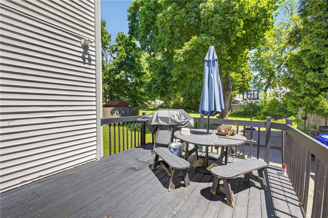 34 Appleton Avenue Pawtucket, RI 02860 - Photo 41 of 50