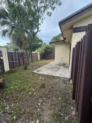 $2,300 | 6200 Northwest 26th Court, Unit 6200, Sunrise, FL 33313