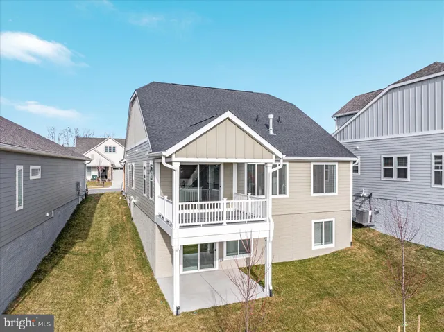 $730,000 | 108 Betony Ct Lake, White Post, VA 22663