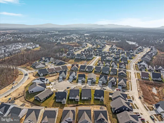 $730,000 | 108 Betony Ct Lake, White Post, VA 22663