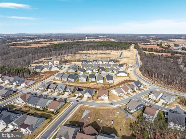 $730,000 | 108 Betony Ct Lake, White Post, VA 22663