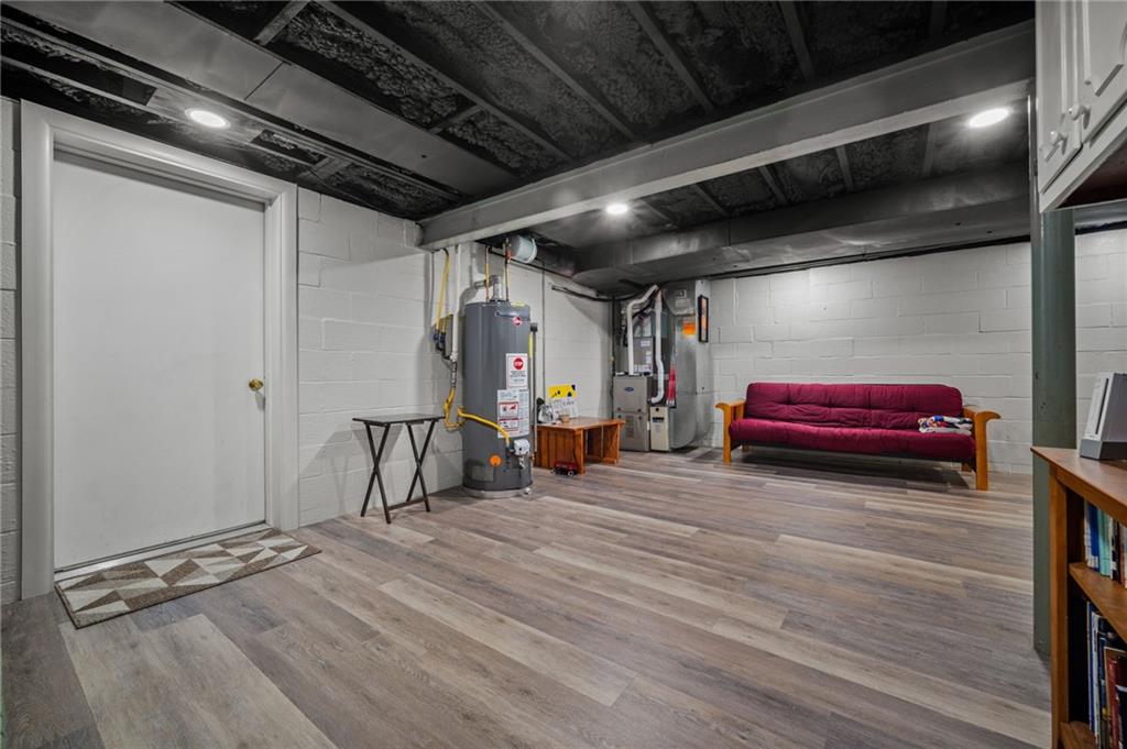 2387 Harrison City Road Export, PA 15632 - Photo 36 of 48 a view of car parking