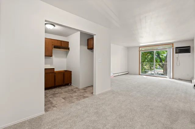 $110,000 | 4921 Crooks Road, Unit M10, Royal Oak, MI 48073