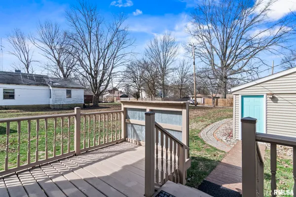 $154,900 | 209 South Finis Street, Virden, IL 62690