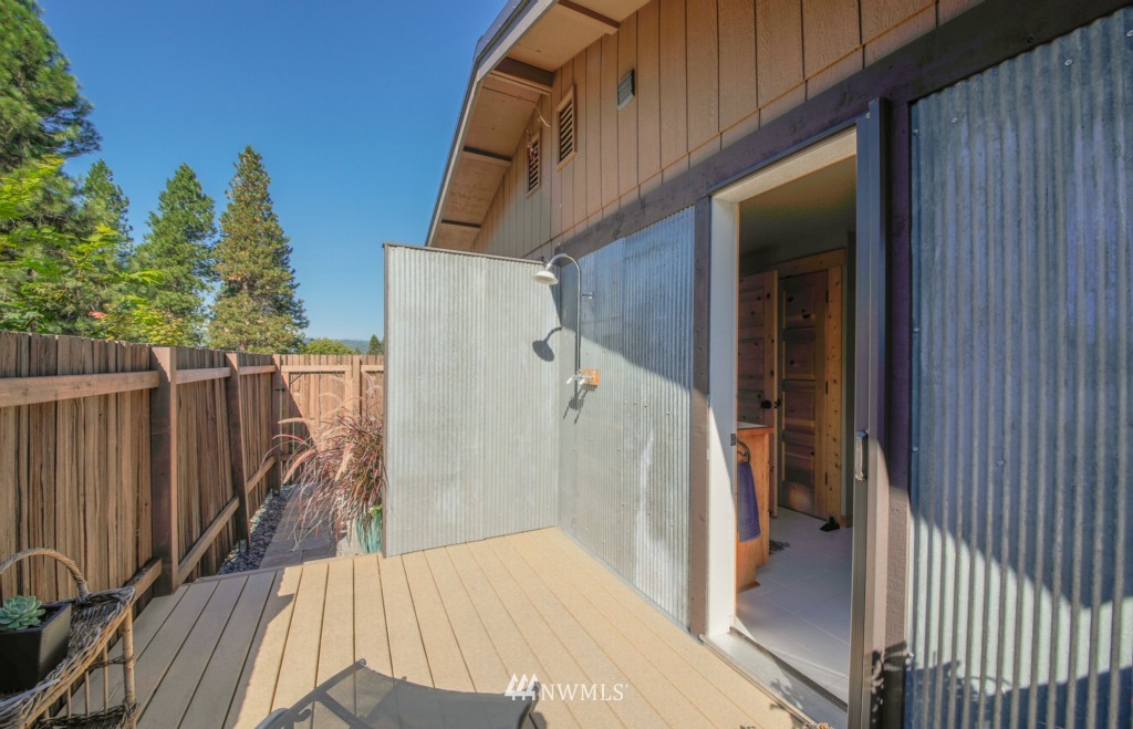 910 Iron Mountain Road Cle Elum, WA 98922 - Photo 24 of 25 Gallery Image 24