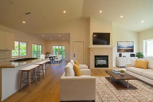 $655,000 | 8388 Paradise Lagoon Drive, Lucerne, CA 95458