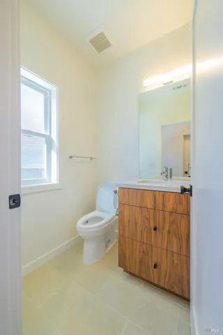 $655,000 | 8388 Paradise Lagoon Drive, Lucerne, CA 95458