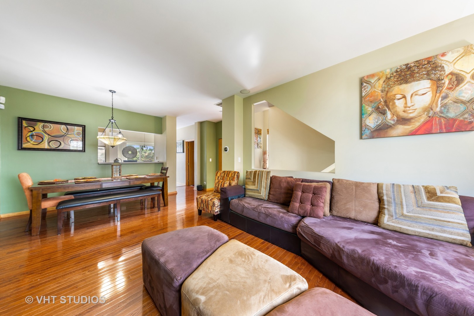 3423 Ravinia Circle Aurora, IL 60504 - Photo 6 of 17 a living room with furniture and a wooden floor