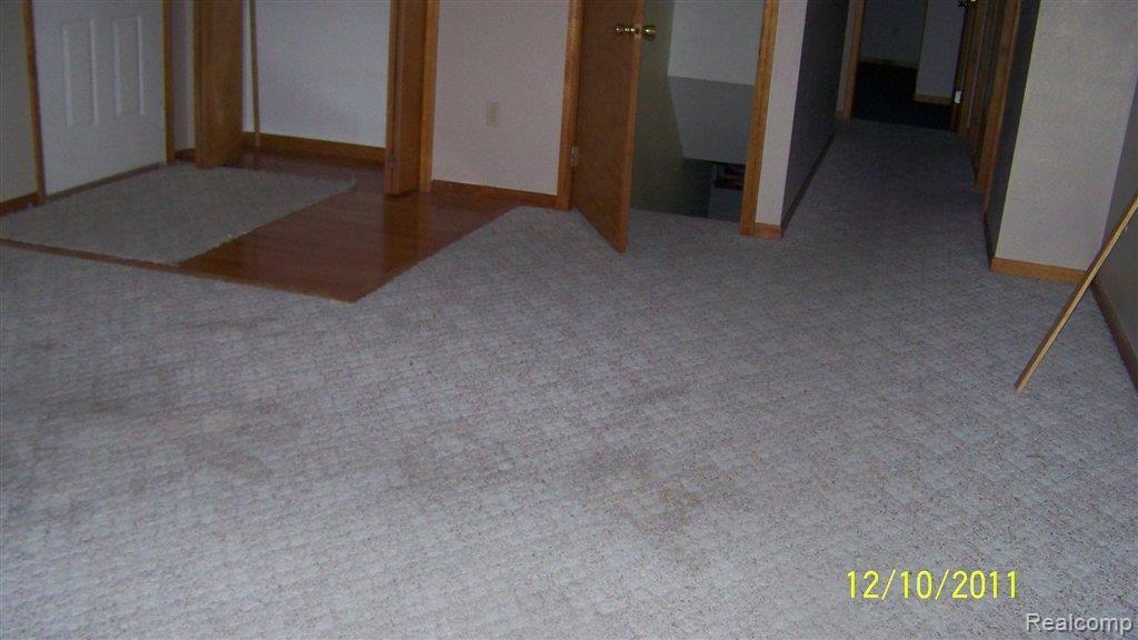 11320 Bryce Road Emmett, MI 48022 - Photo 9 of 16 100_3459.JPG
