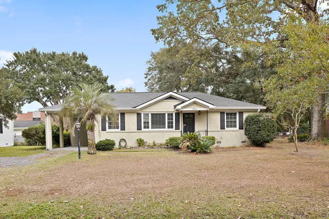 $2,995 | 934 Yorktown Drive, Charleston, SC 29412