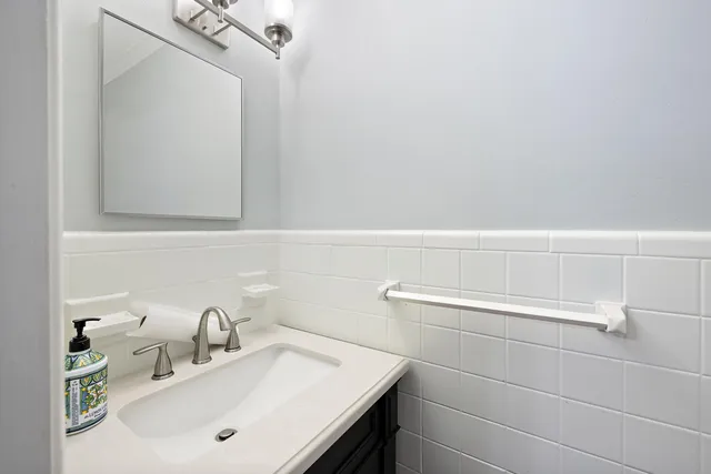 $2,995 | 934 Yorktown Drive, Charleston, SC 29412