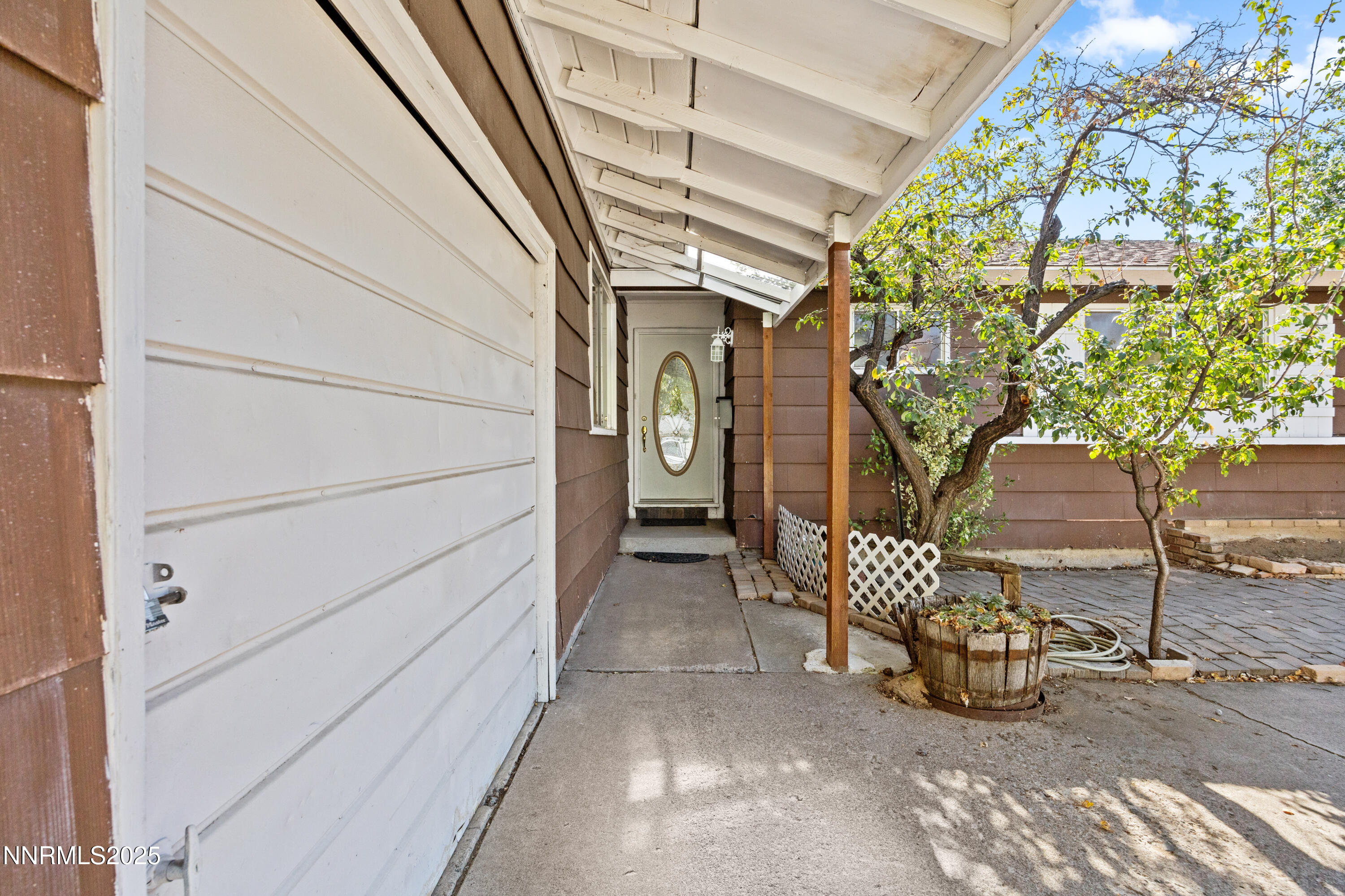 3465 Yosemite Place Reno, NV 89503 - Photo 4 of 34 4_img_3601
