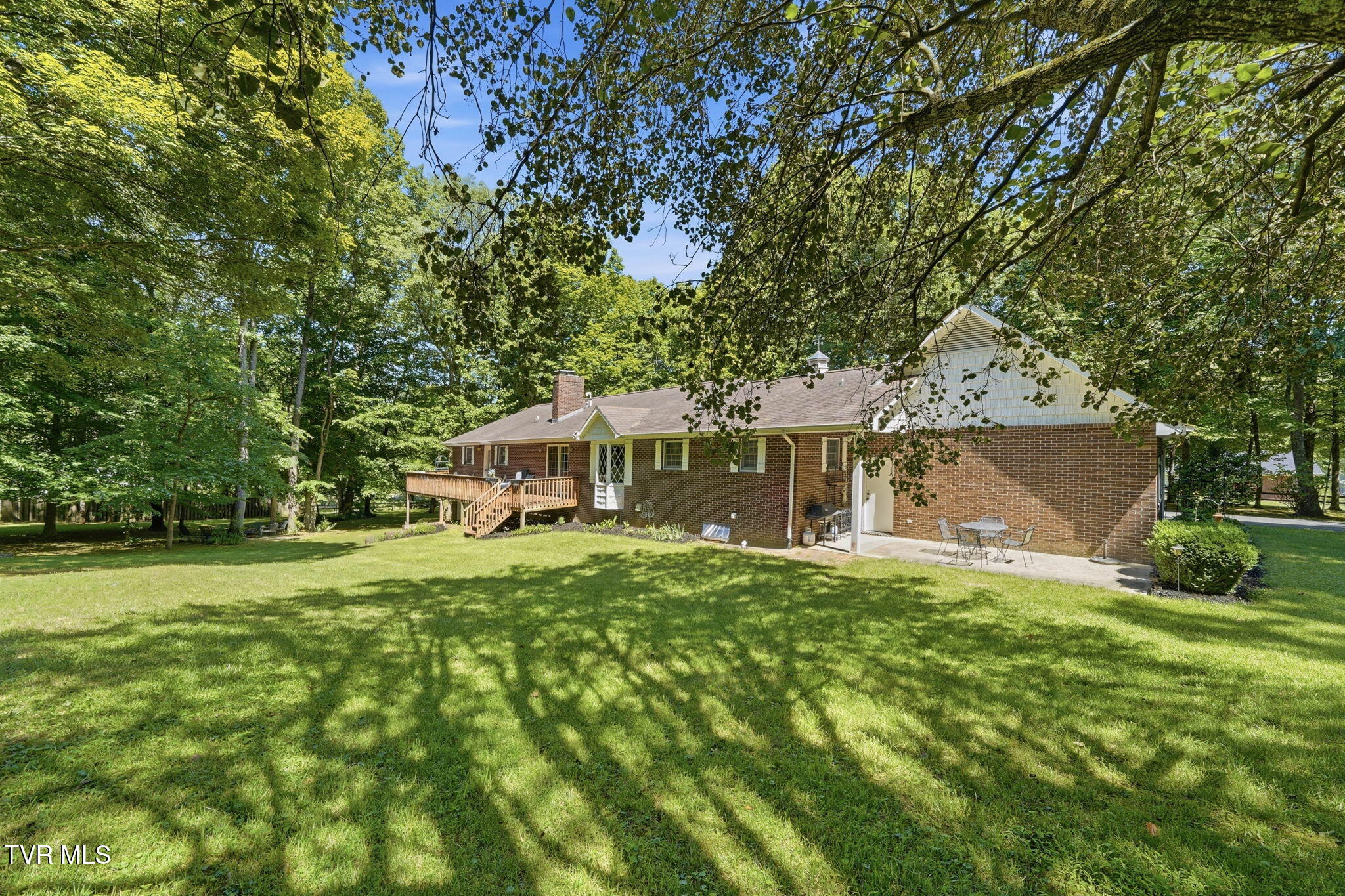 914 Ridgecrest Road Johnson City, TN 37604 - Photo 40 of 46 View 2 of back of home
