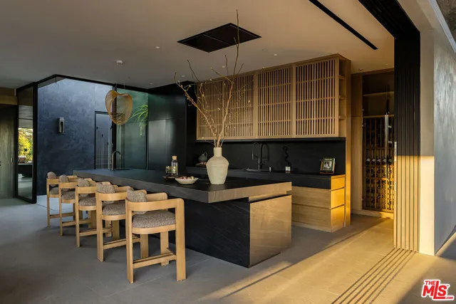 a view of an entryway