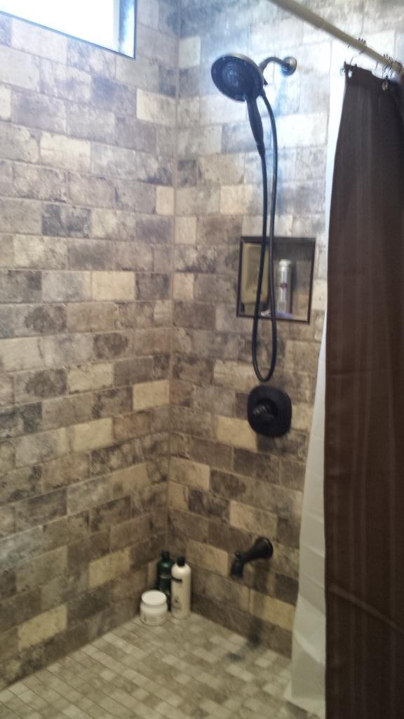 2717 Pinecrest Road Jacksboro, TN 37757 - Photo 24 of 30 Walk In Shower