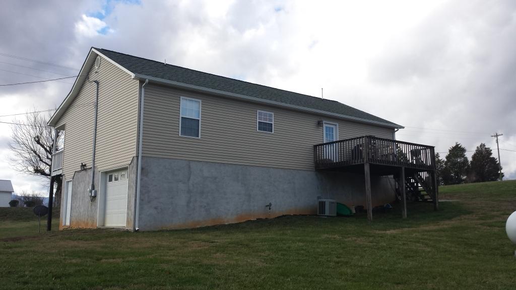 2717 Pinecrest Road Jacksboro, TN 37757 - Photo 4 of 30 Back of Home