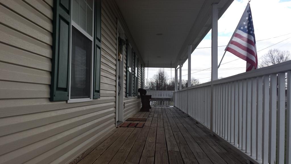 2717 Pinecrest Road Jacksboro, TN 37757 - Photo 7 of 30 Come relax & enjoy the views!
