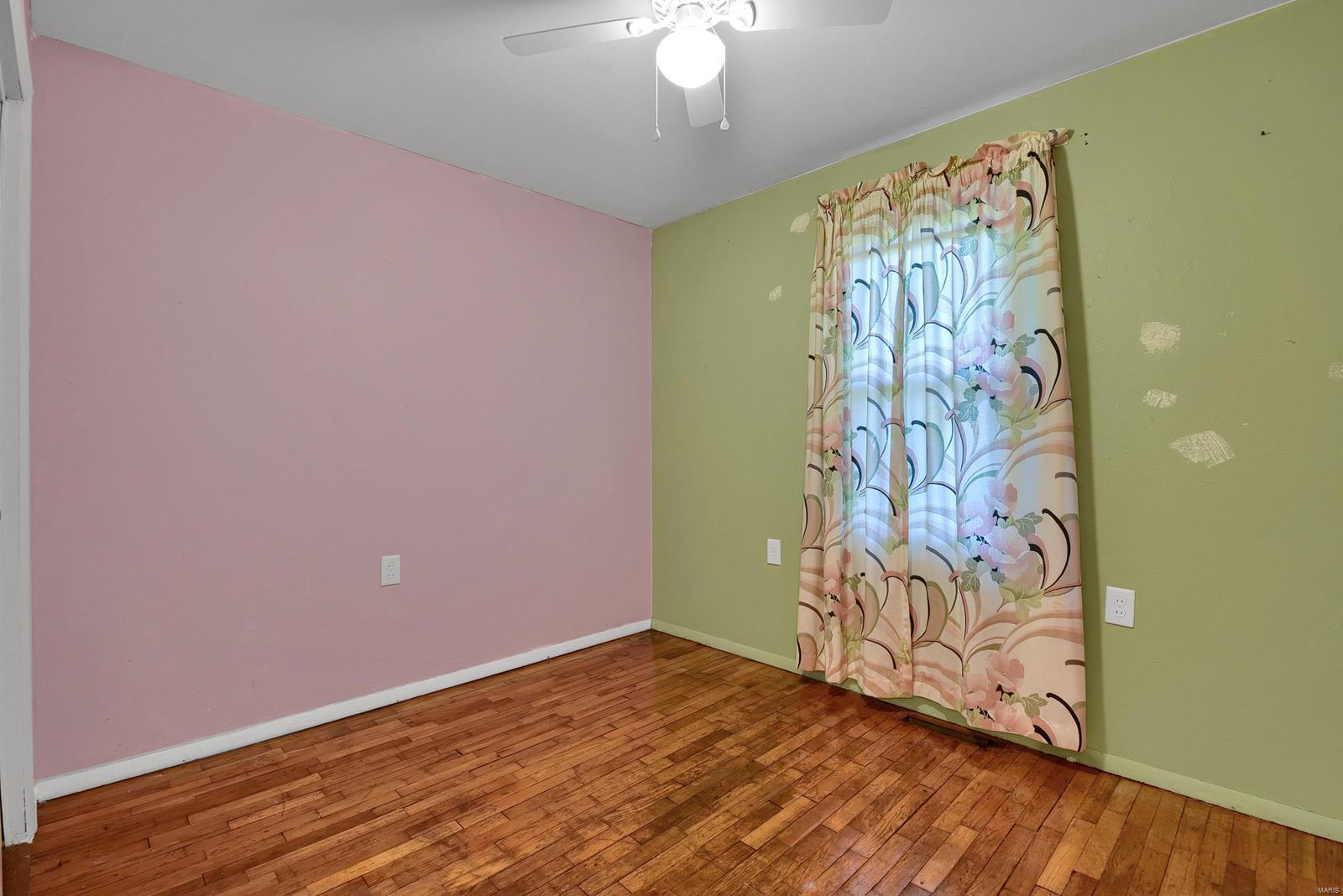 404 Stephenson Avenue South Roxana, IL 62087 - Photo 10 of 13 Gallery Image 10