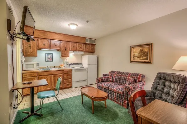 $850 | 100 West Lincoln Street, Unit 106, Tullahoma, TN 37388