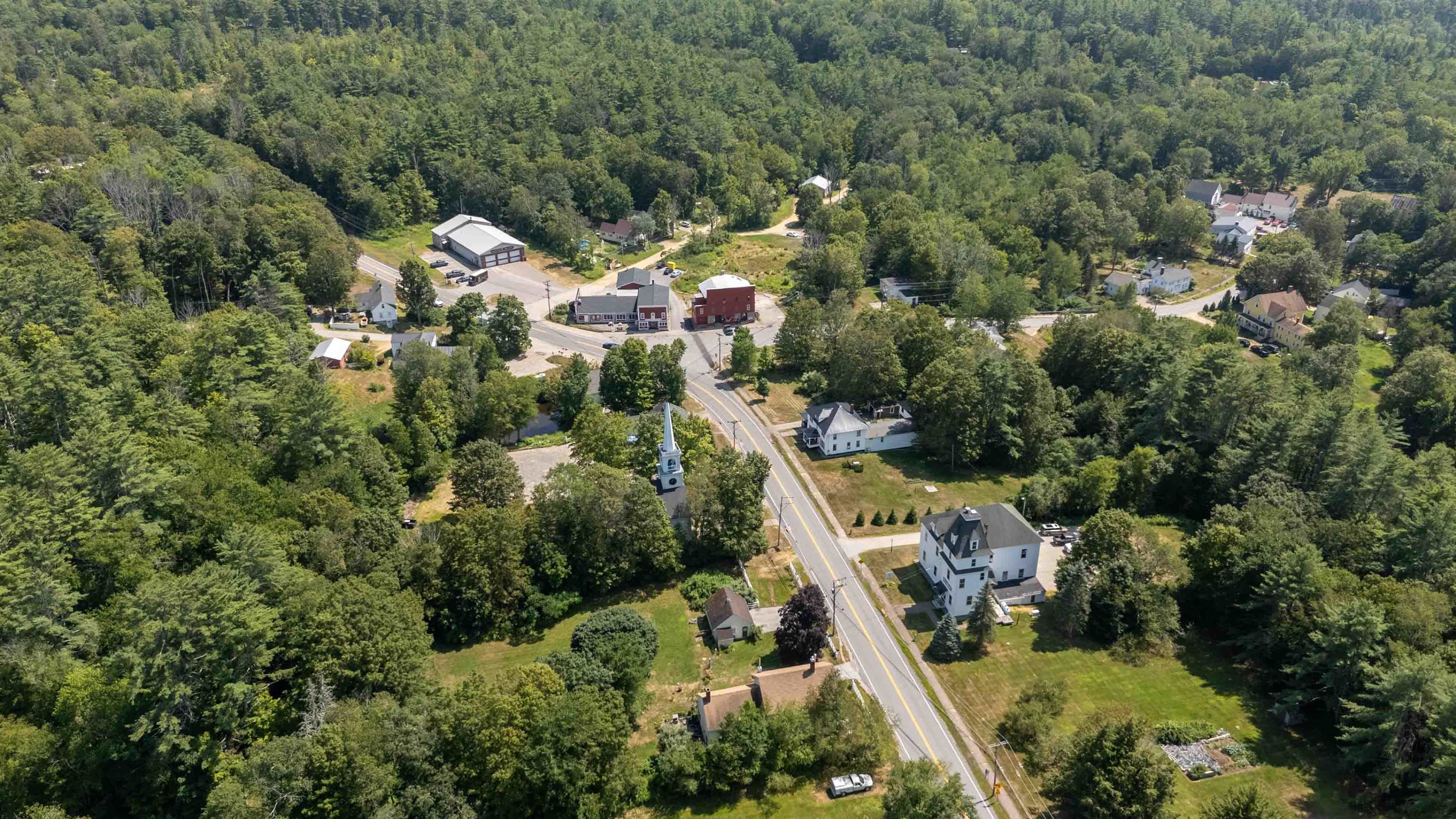 1795 Highway 140 Gilmanton, NH 03837 - Photo 29 of 58