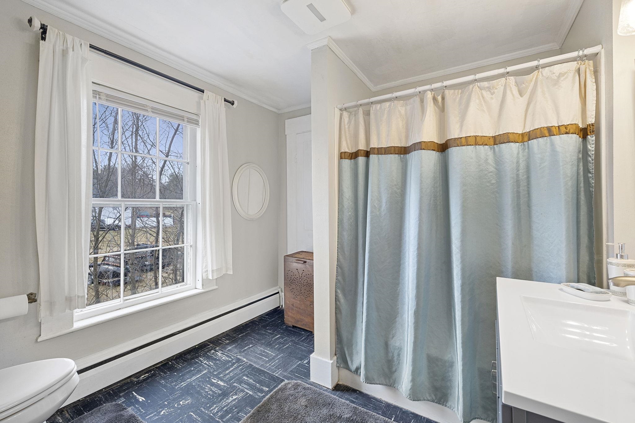 1795 Highway 140 Gilmanton, NH 03837 - Photo 35 of 58