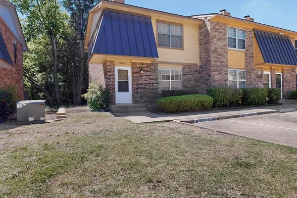 $159,000 | 925 Cedar Terrace, Cedar Hill, TX 75104