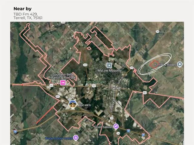 a view of a tennis court