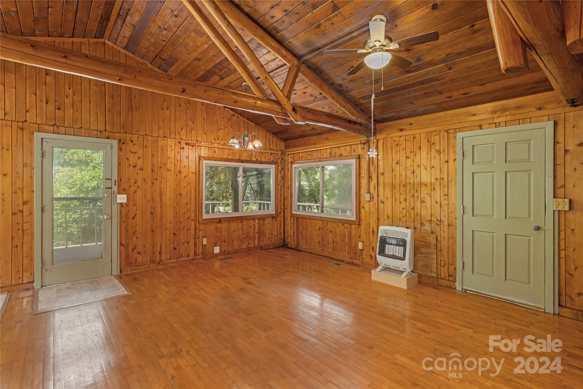 214 Tracy Grove Road Hendersonville, NC 28792 - Photo 3 of 18 Gallery Image 3