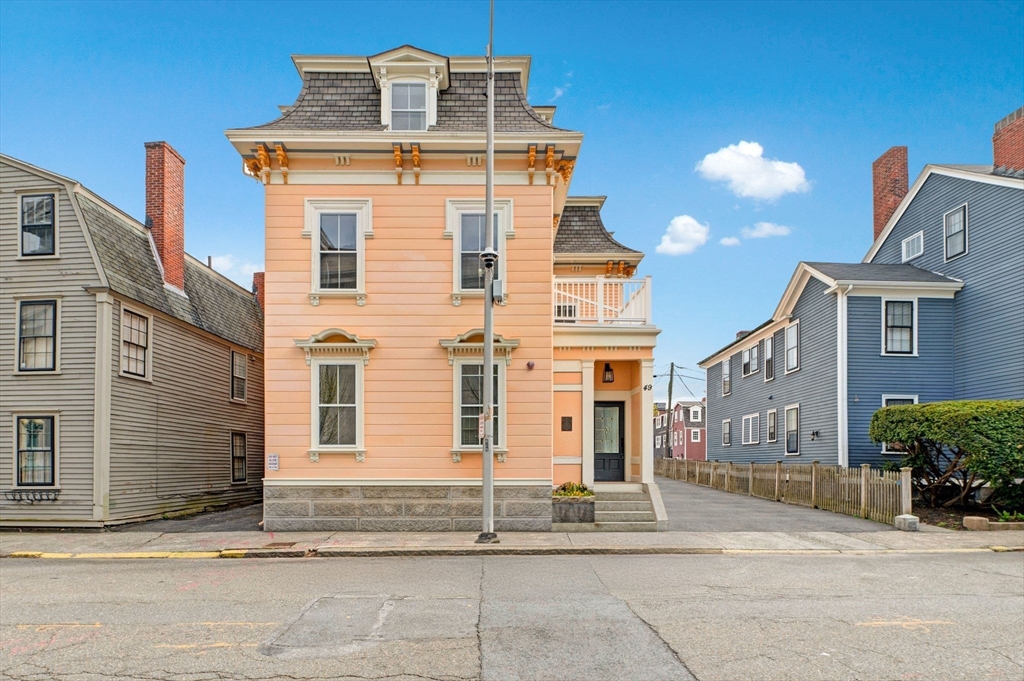 49 Federal Street, Unit 2 Salem, MA 01970 - Photo 2 of 29