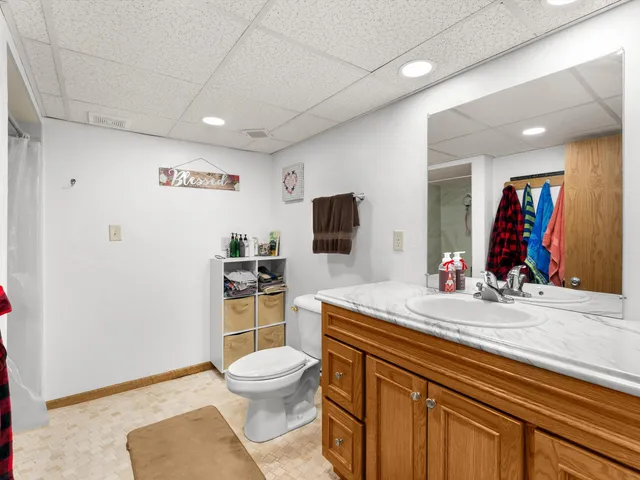 $399,900 | 5425 Old Q Road, Manitowoc, WI 54220