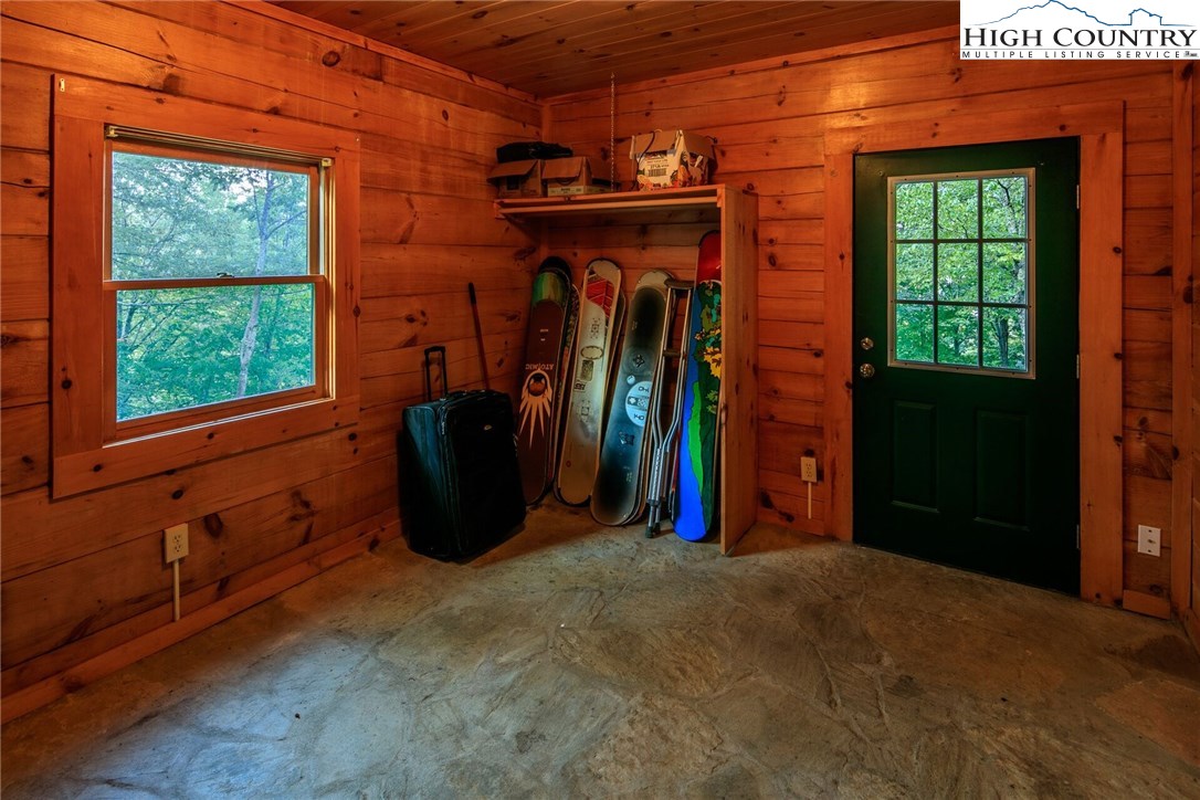 481 McGuire Mountain Road Banner Elk, NC 28604 - Photo 17 of 37 Gallery Image 17