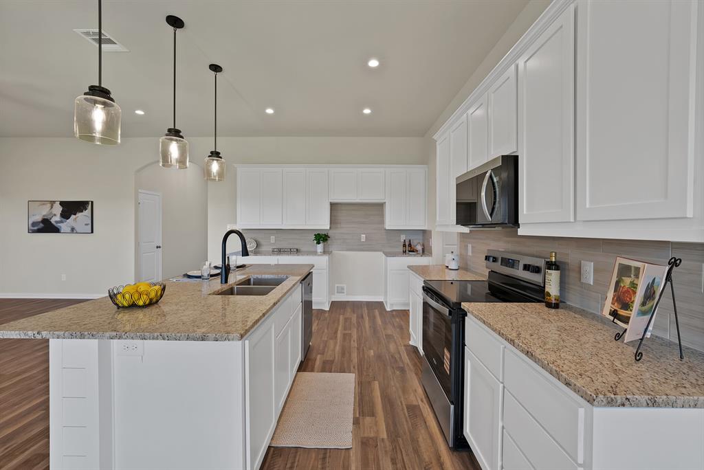 109 Panther Loop Mabank, TX 75147 - Photo 6 of 31