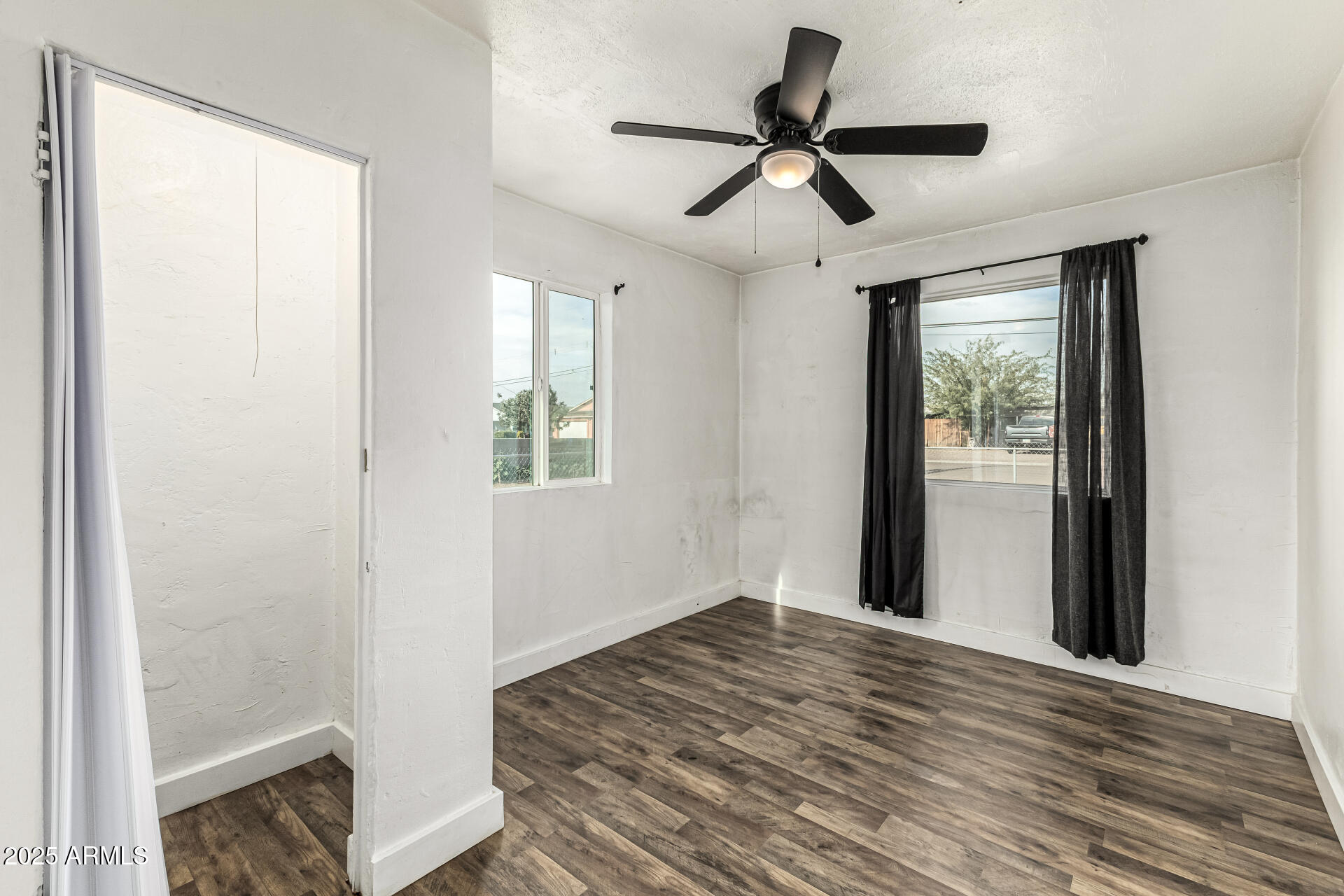 2811 West Pima Street Phoenix, AZ 85009 - Photo 13 of 24