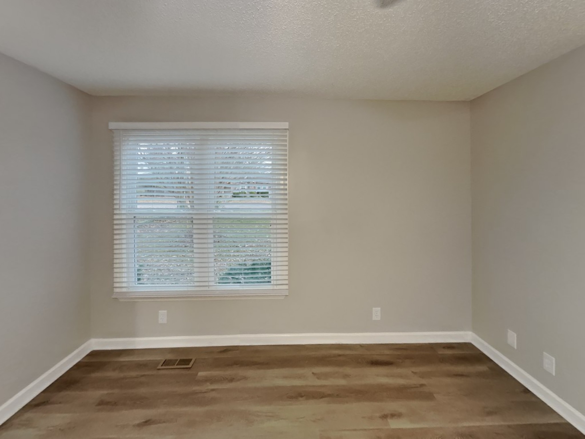 730 Brushy Ridge Drive La Vergne, TN 37086 - Photo 8 of 20