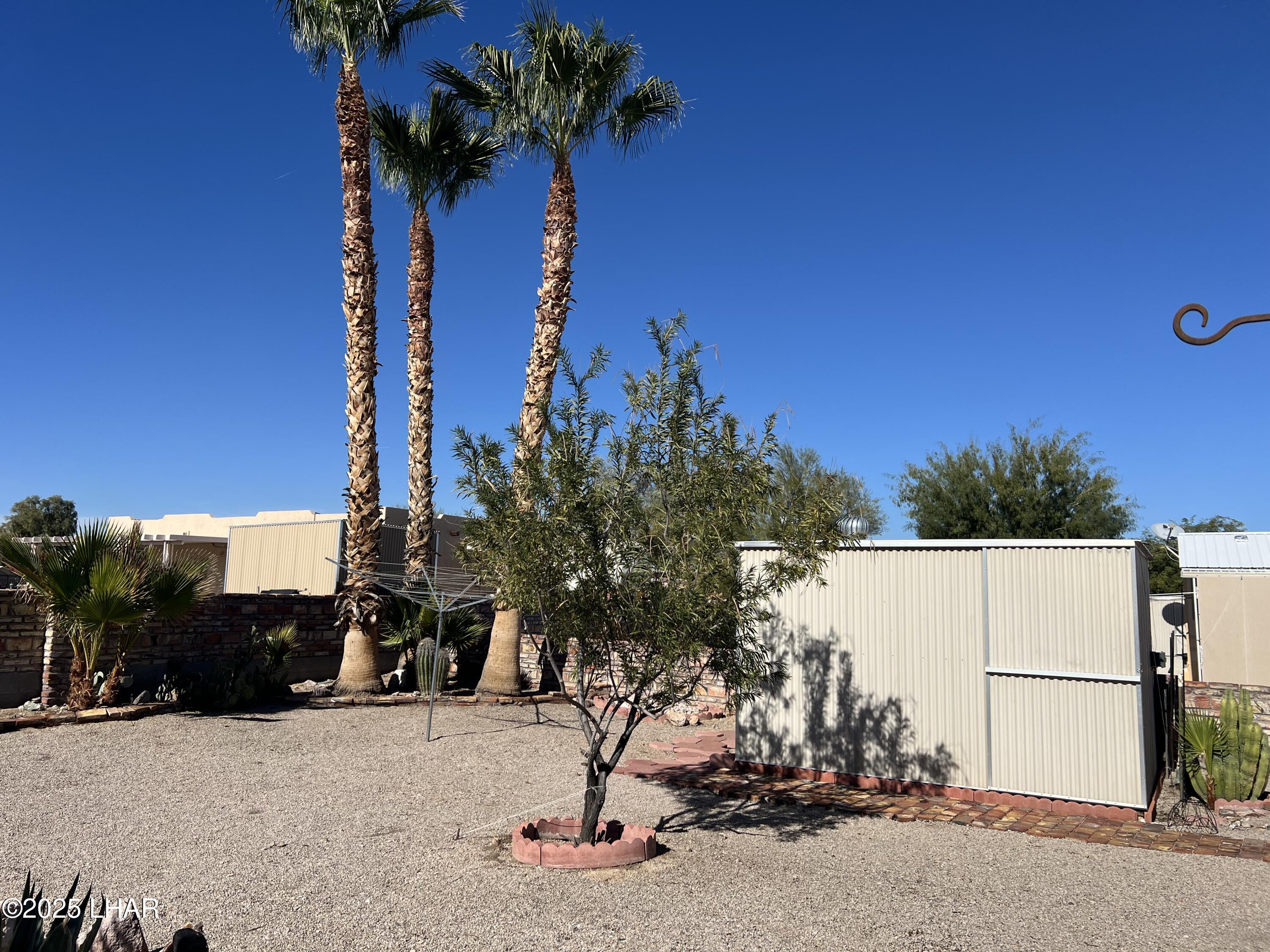 49688 Ruby Avenue Quartzsite, AZ 85346 - Photo 10 of 33 Facing northwest