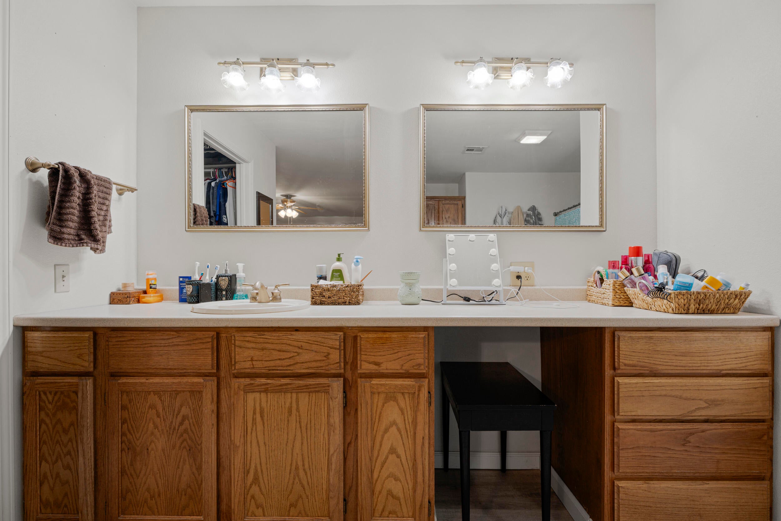 439990 East 180 Road Bluejacket, OK 74333 - Photo 24 of 46 Primary bathroom