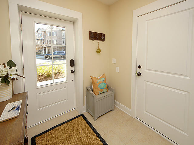 233 Slipper Shell Court Mount Pleasant, SC 29464 - Photo 5 of 42 Slipper court3