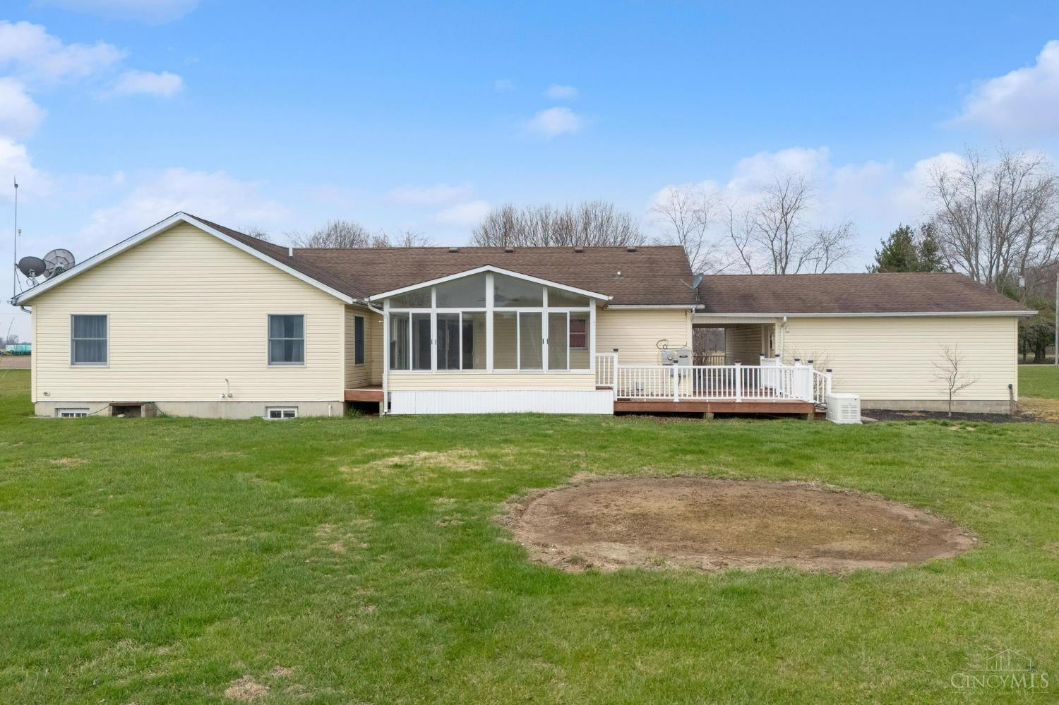 619 Sycamore Road Midland, OH 45148 - Photo 5 of 50