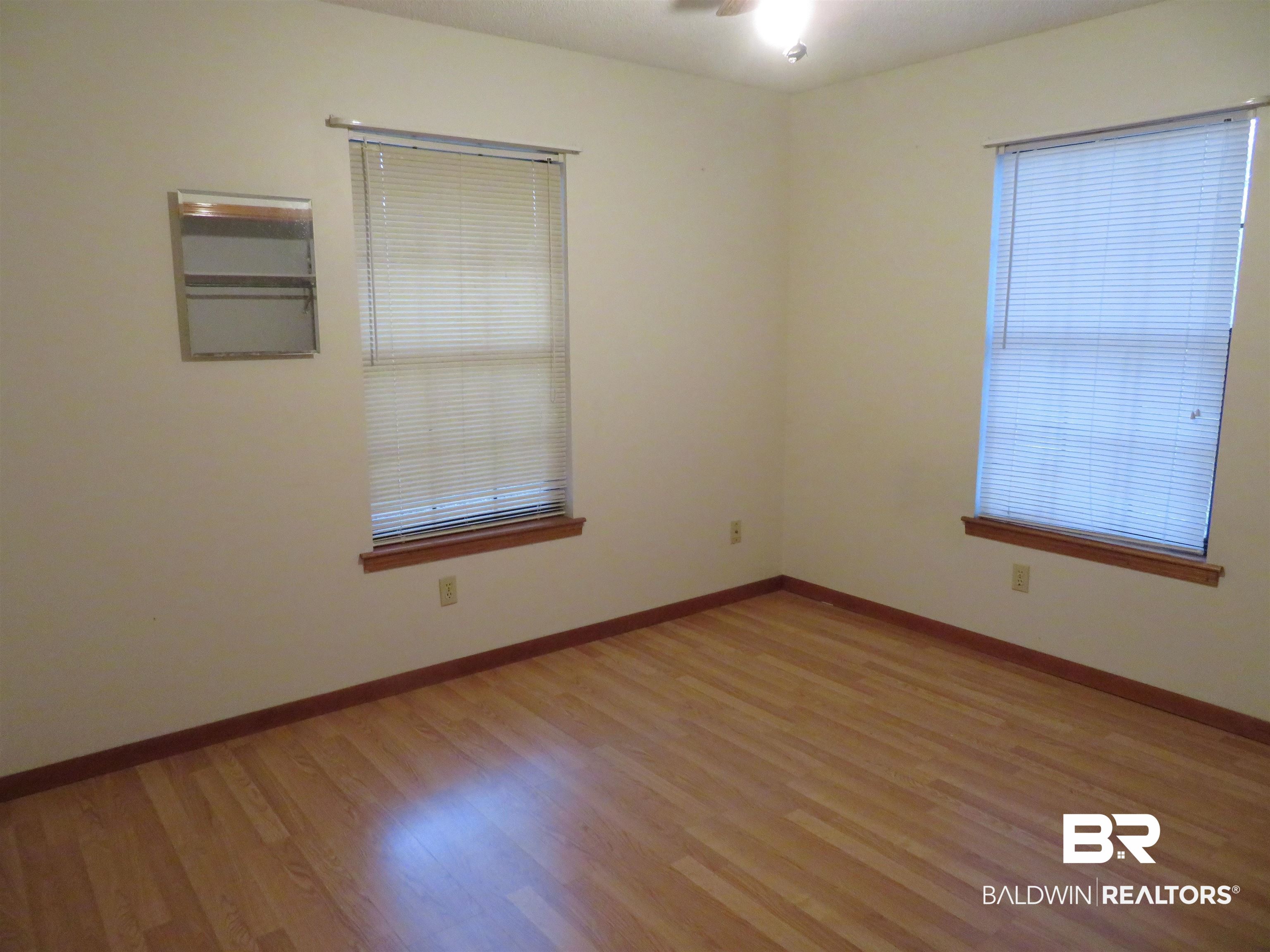 1605 Apex Court Mobile, AL 36693 - Photo 8 of 18