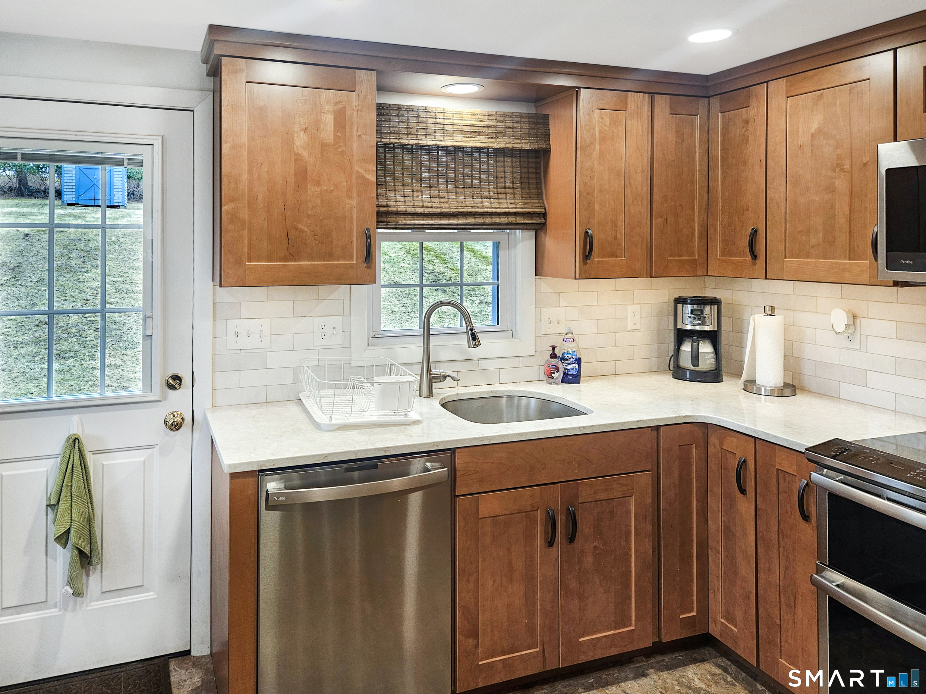 46 Card Street Willimantic, CT 06226 - Photo 11 of 24