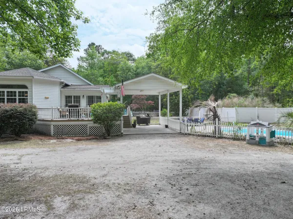 $450,000 | 465 Lake Warren Road, Hampton, SC 29924