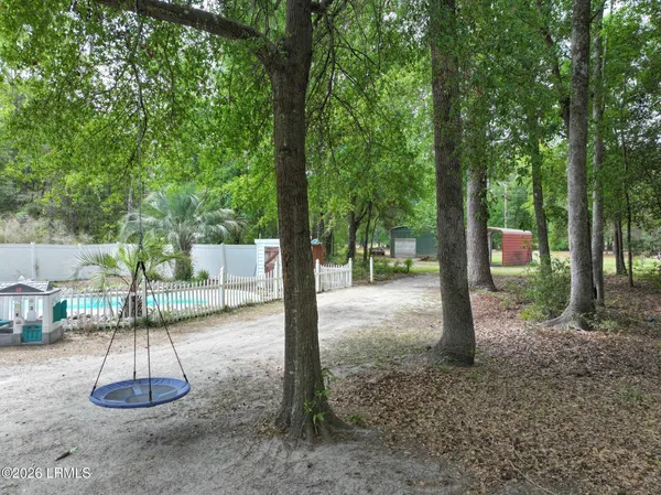 $450,000 | 465 Lake Warren Road, Hampton, SC 29924
