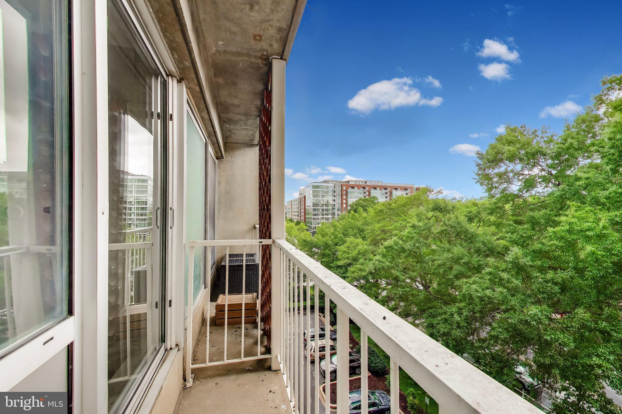 800 4th Street Southwest, Unit S525 Washington, DC 20024 - Photo 12 of 28