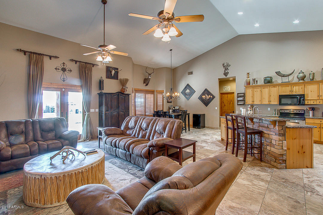 15209 East Via Del Rancho Gilbert, AZ 85298 - Photo 5 of 29 08-Via del Rancho