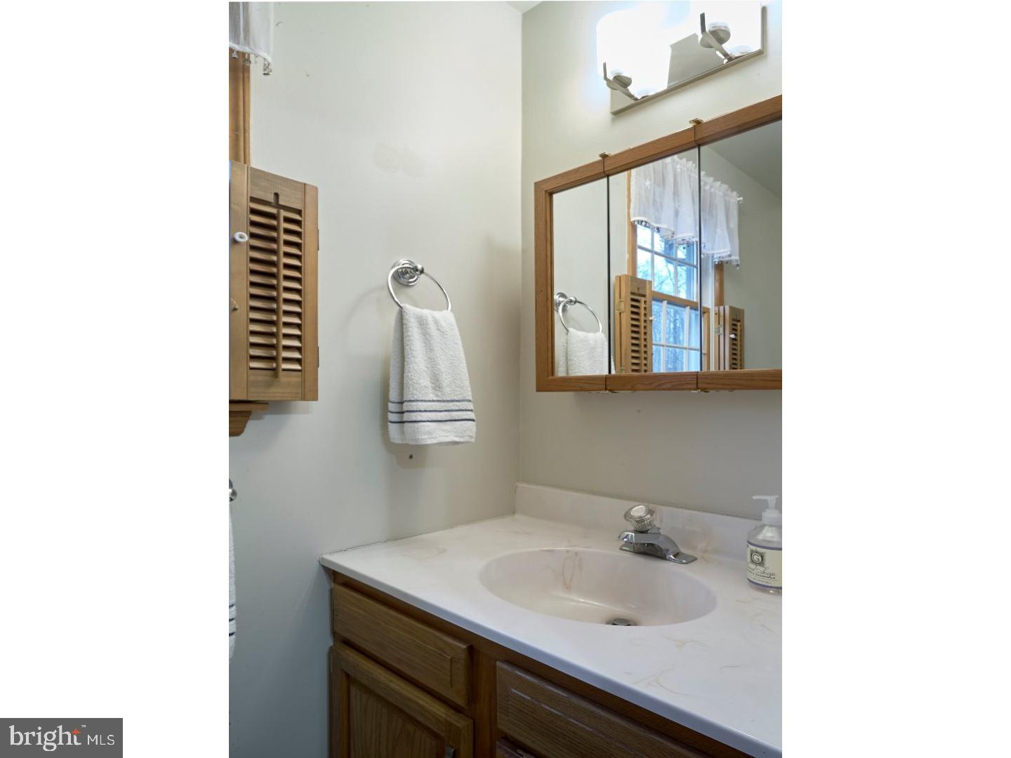 388 Stokes Road Shamong, NJ 08088 - Photo 11 of 24 Bathroom