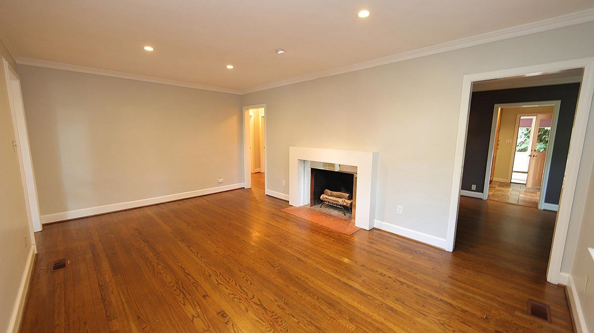 829 Runnymede Road Raleigh, NC 27607 - Photo 4 of 29 Photo 4